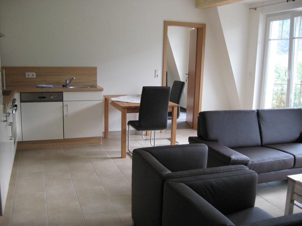 Weingut Goeres Hotel Briedel Cameră foto