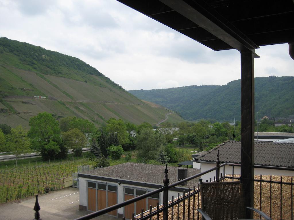 Weingut Goeres Hotel Briedel Cameră foto